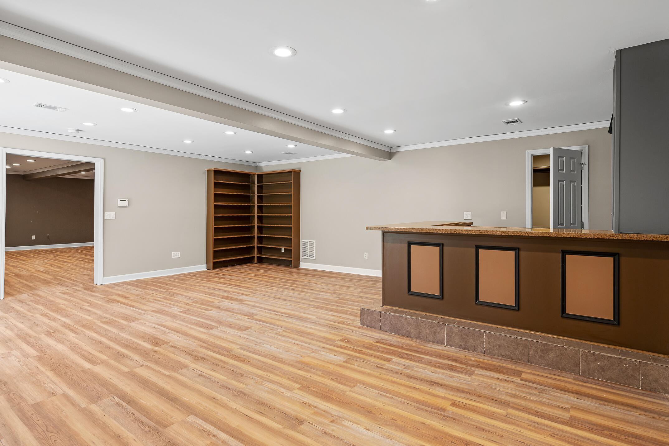 2040 Rock Bluff Road Hixson, TN 37343 - Photo 31 of 33 Basement media room with bar
