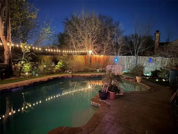 $320,000 | 7405 Shadow Bend Drive, Fort Worth, TX 76137