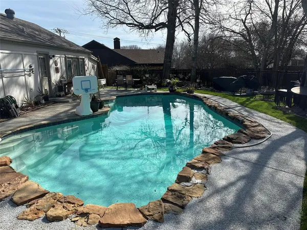 $320,000 | 7405 Shadow Bend Drive, Fort Worth, TX 76137