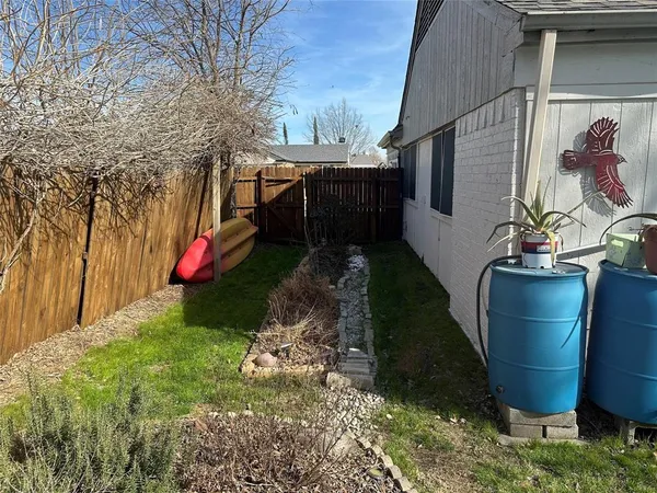 $320,000 | 7405 Shadow Bend Drive, Fort Worth, TX 76137