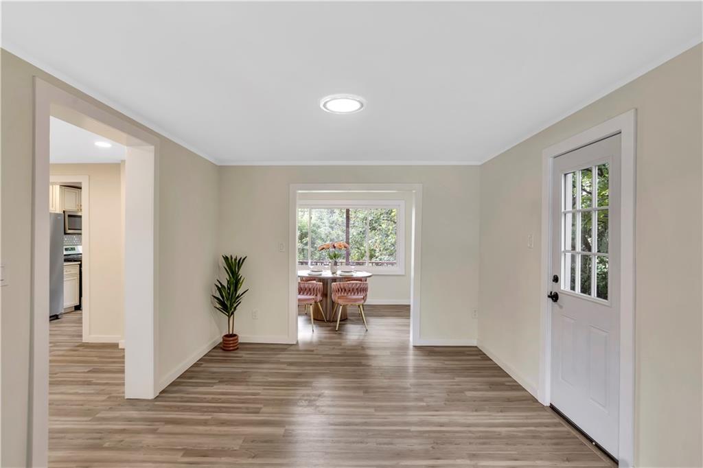 1430 Ridge Avenue Coraopolis, PA 15108 - Photo 13 of 32 a view of a living room