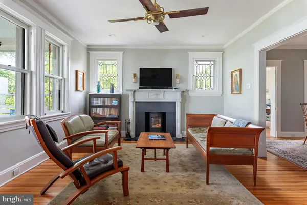 $3,850,000 | 2 River Drive, Annapolis, MD 21403