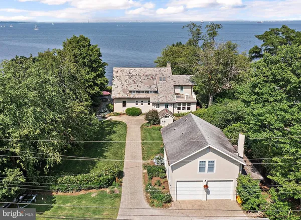 $3,850,000 | 2 River Drive, Annapolis, MD 21403