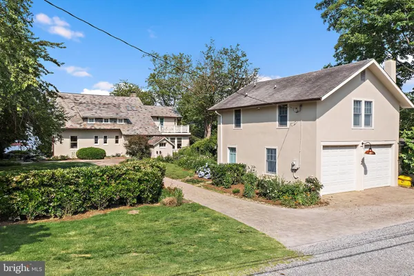$3,850,000 | 2 River Drive, Annapolis, MD 21403