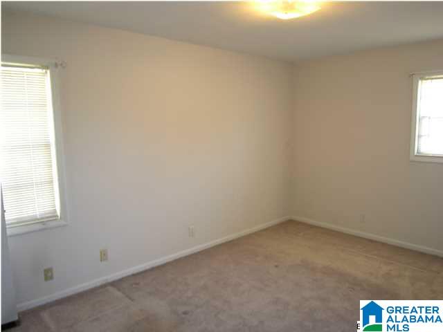 548 Edgeknoll Drive Birmingham, AL 35209 - Photo 15 of 17