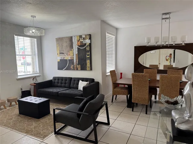 $4,500 | 4866 Northwest 108th Passage, Unit 4866, Doral, FL 33178