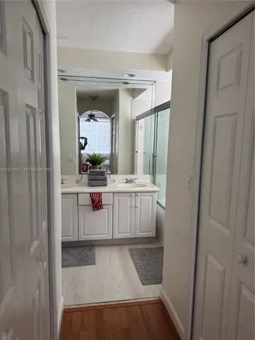 $4,500 | 4866 Northwest 108th Passage, Unit 4866, Doral, FL 33178