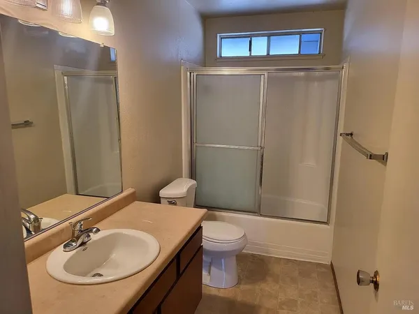 $1,200,000 | 150 Yorkshire Court, Vallejo, CA 94591