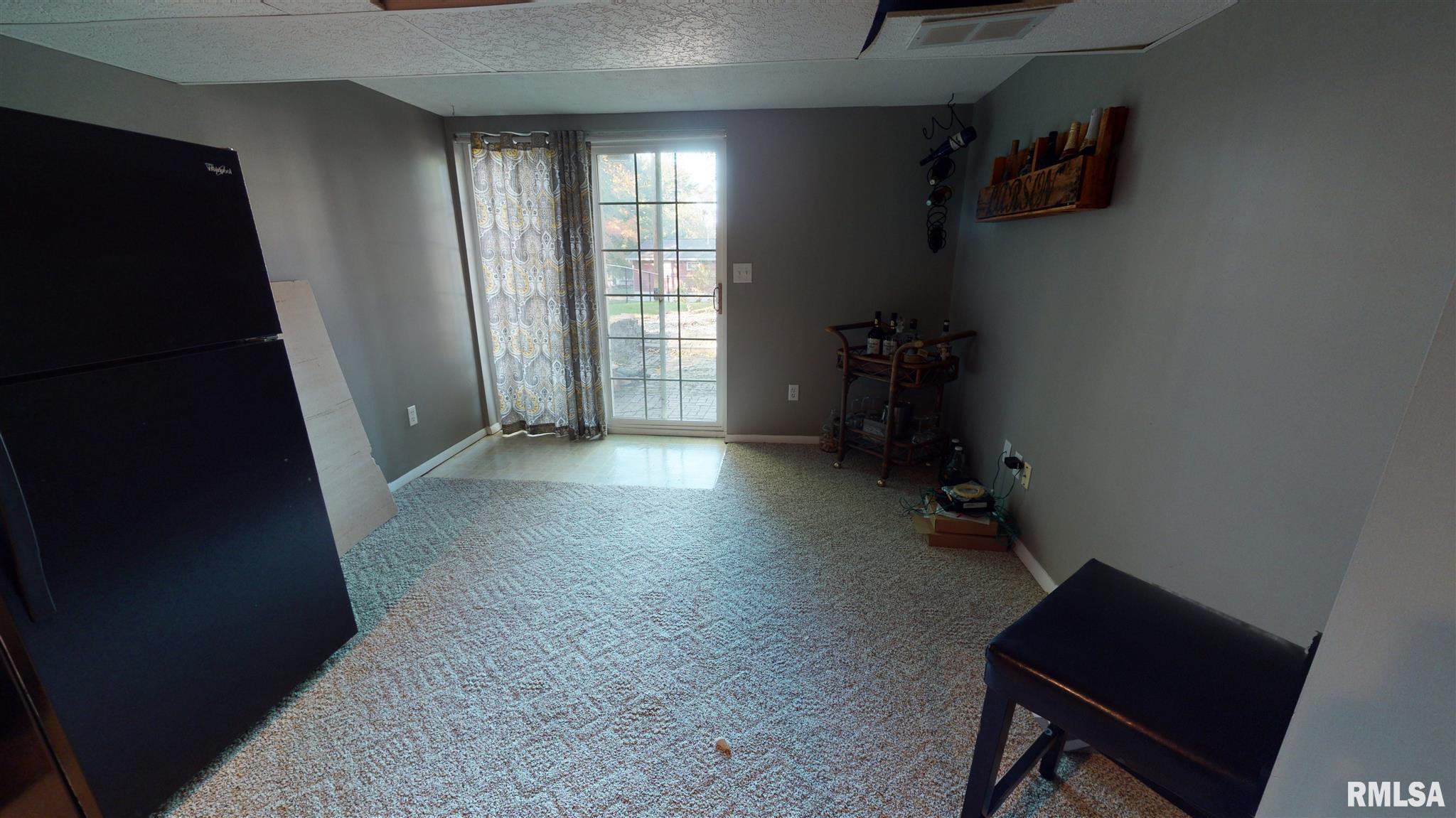 3424 Forest Road Davenport, IA 52807 - Photo 14 of 20 Gallery Image 14