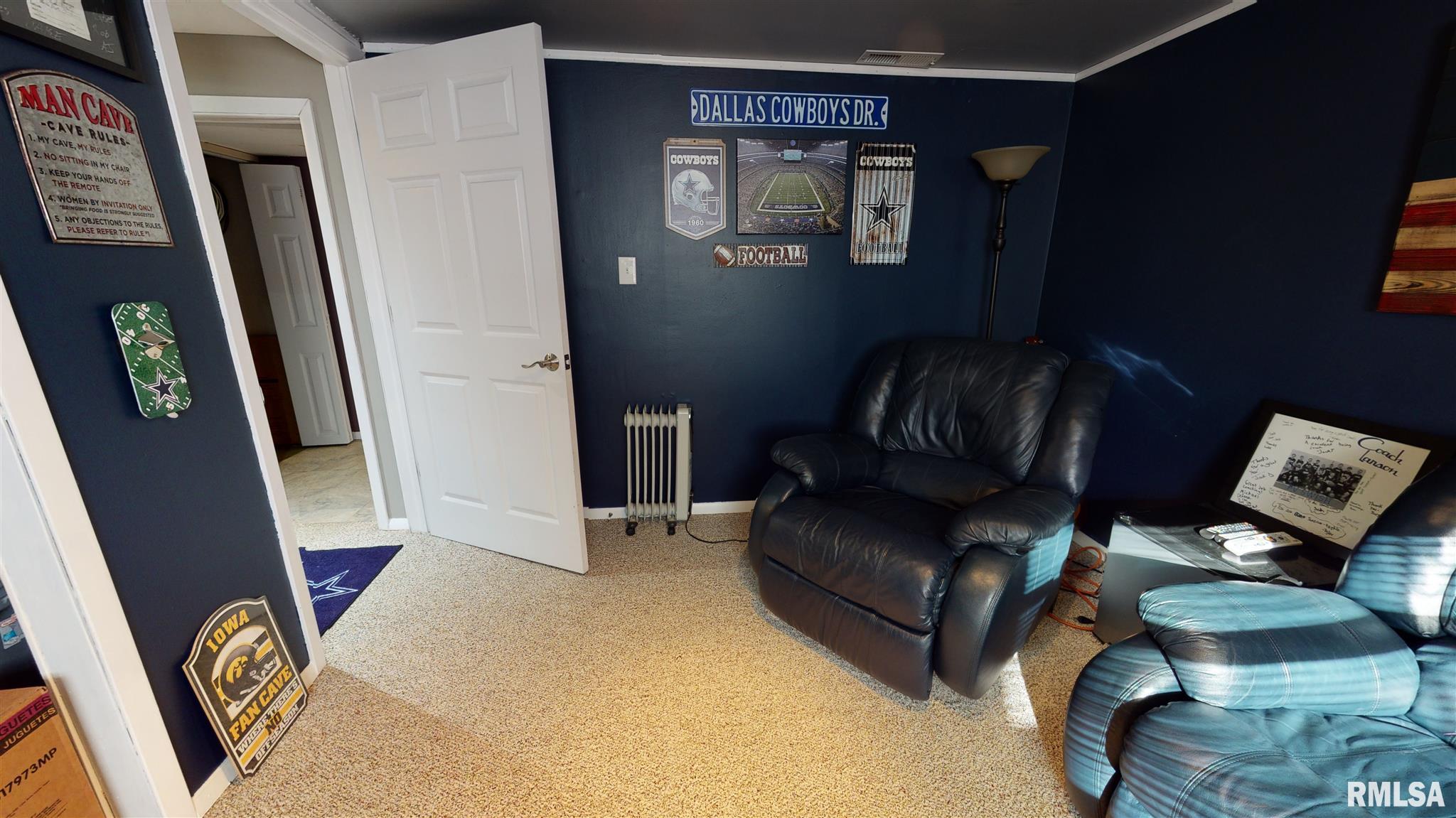 3424 Forest Road Davenport, IA 52807 - Photo 15 of 20 Gallery Image 15