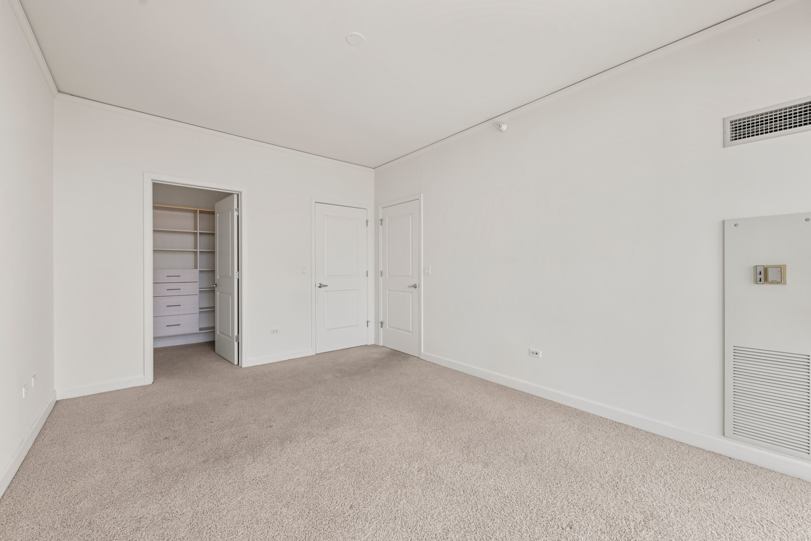 225 North Columbus Drive, Unit 5503 Chicago, IL 60601 - Photo 13 of 34