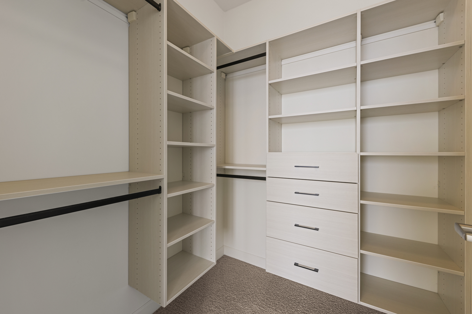 225 North Columbus Drive, Unit 5503 Chicago, IL 60601 - Photo 14 of 34