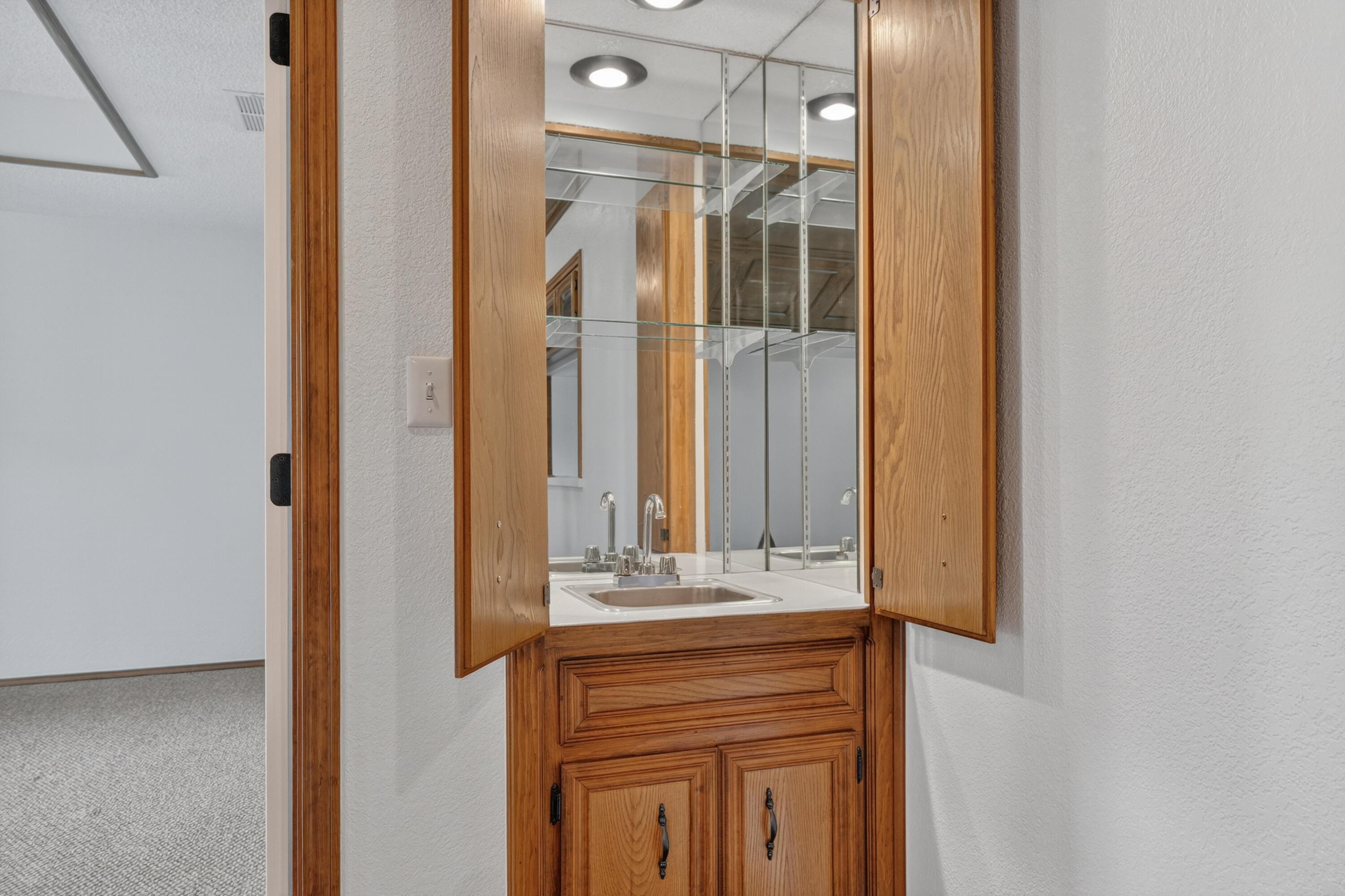 8604 Colton Avenue Lubbock, TX 79424 - Photo 13 of 28 DSC02114
