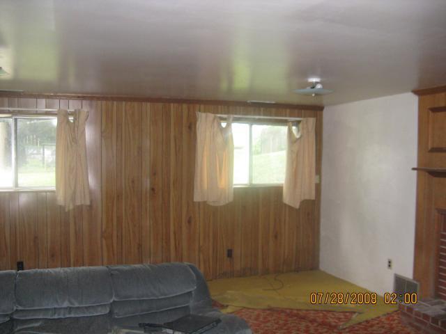 8330 Roy Road Indianapolis, IN 46219 - Photo 4 of 11 Gallery Image 4