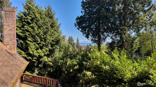 $539,900 | 1881 Cliff Road, Point Roberts, WA 98281