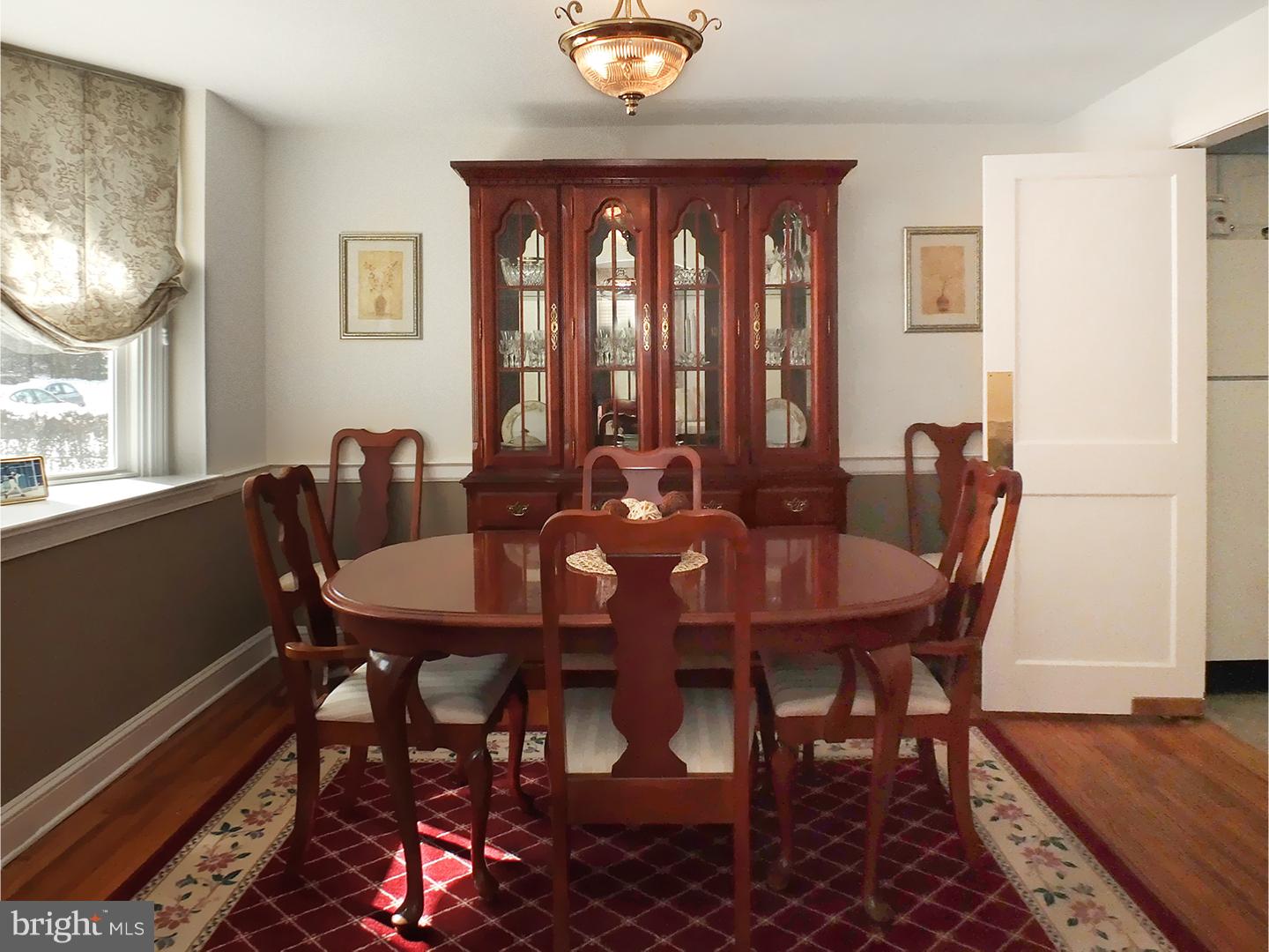 406 Grange Road Wayne, PA 19087 - Photo 4 of 21