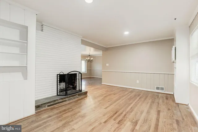 $640,000 | 307 Nimitz Avenue, Rockville, MD 20851