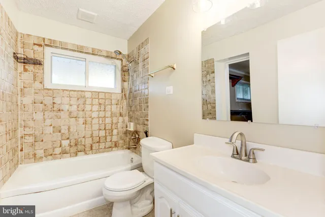 $640,000 | 307 Nimitz Avenue, Rockville, MD 20851