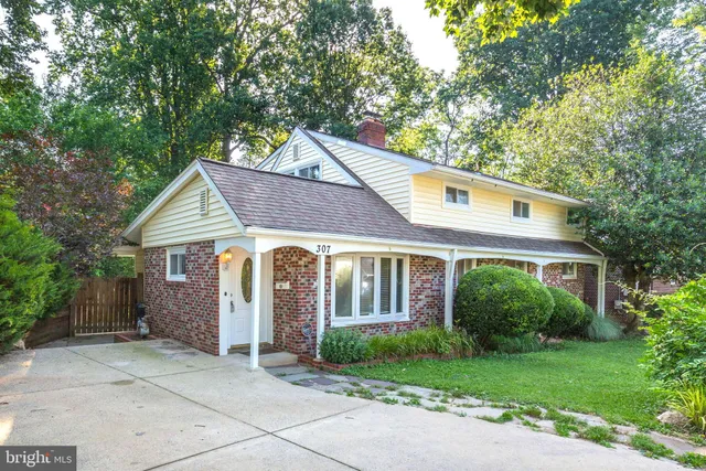 $640,000 | 307 Nimitz Avenue, Rockville, MD 20851
