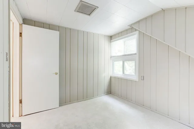 $640,000 | 307 Nimitz Avenue, Rockville, MD 20851