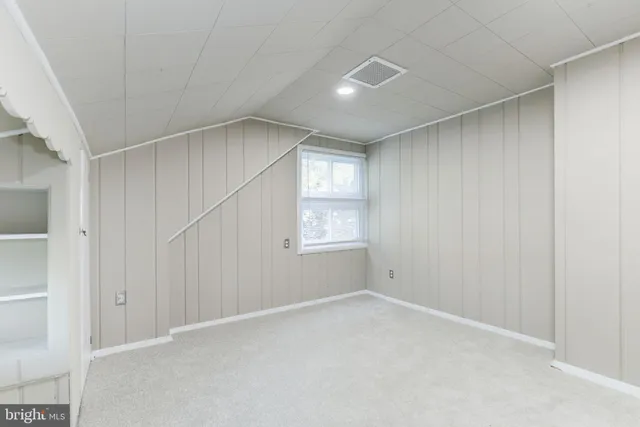 $640,000 | 307 Nimitz Avenue, Rockville, MD 20851