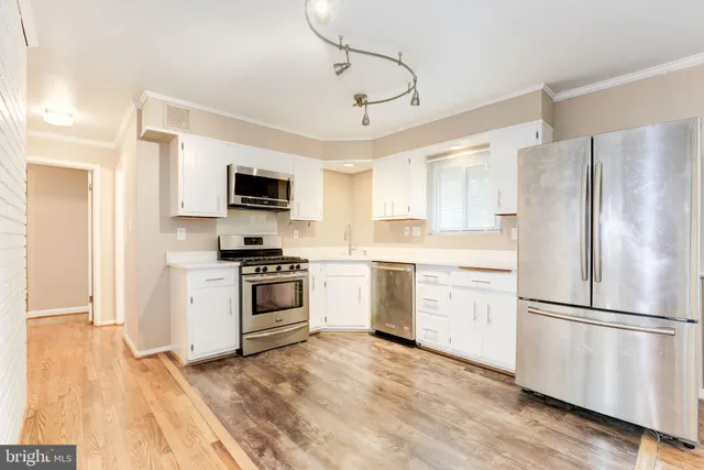 $640,000 | 307 Nimitz Avenue, Rockville, MD 20851