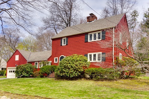 46 Jefferson Road Winchester, MA 01890 - Photo 1 of 18