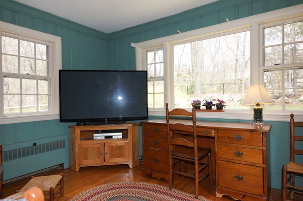 46 Jefferson Road Winchester, MA 01890 - Photo 11 of 18
