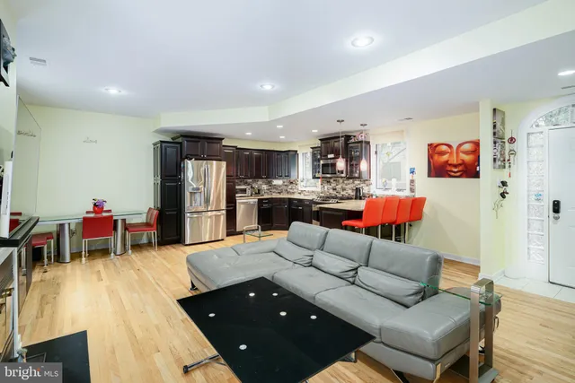 $4,100 | 2027 Rodman Street, Philadelphia, PA 19146