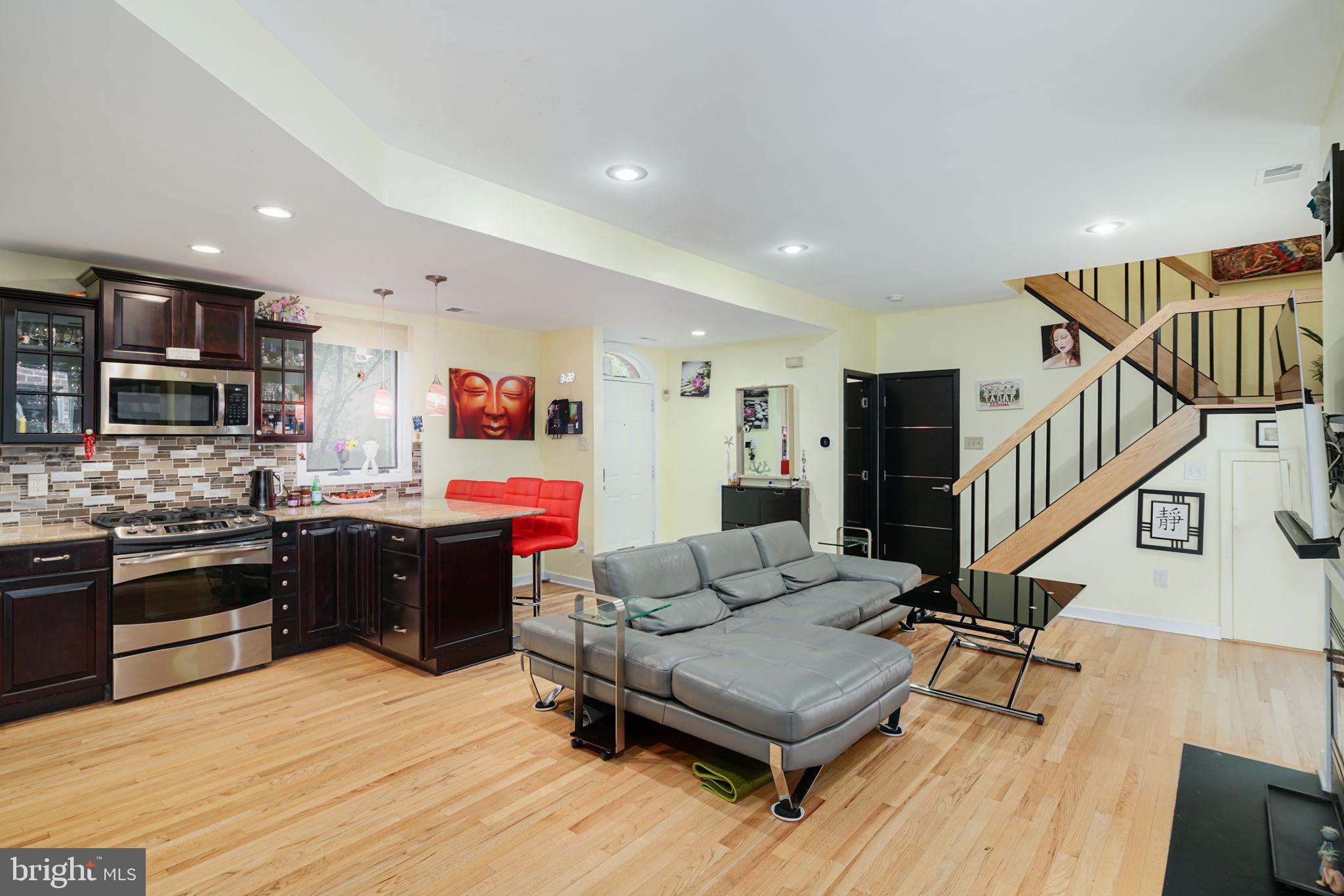 2027 Rodman Street Philadelphia, PA 19146 - Photo 9 of 28 Living Room/Kitchen
