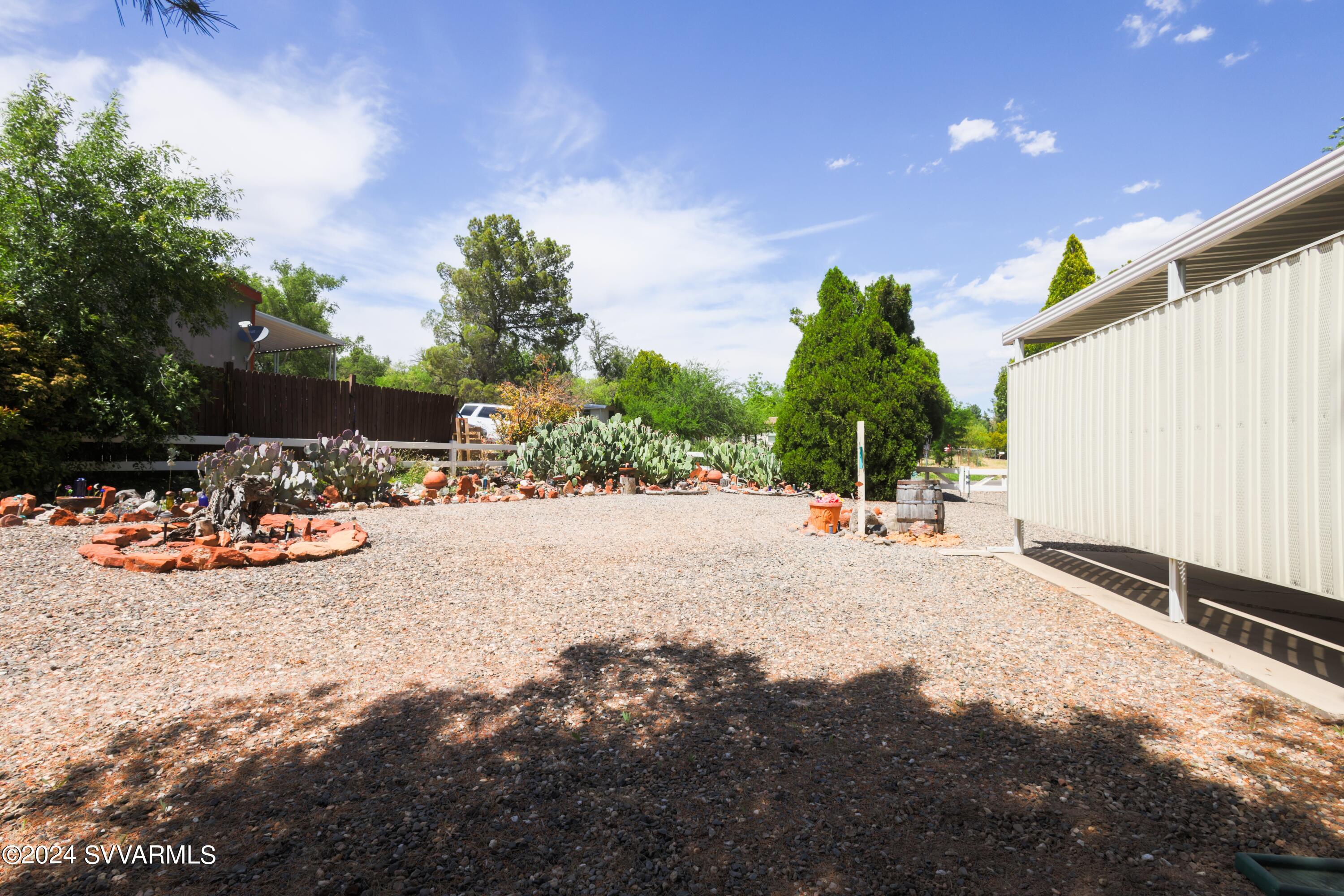 4240 East Aztec Road Rimrock, AZ 86335 - Photo 9 of 30 4240, North Yard 2