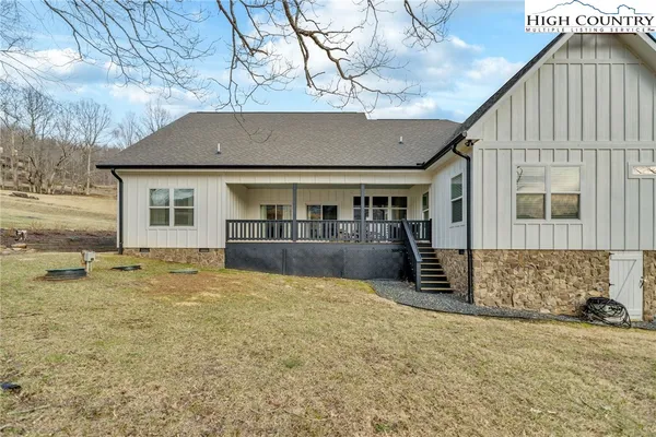 a view of a house with a outdoor space