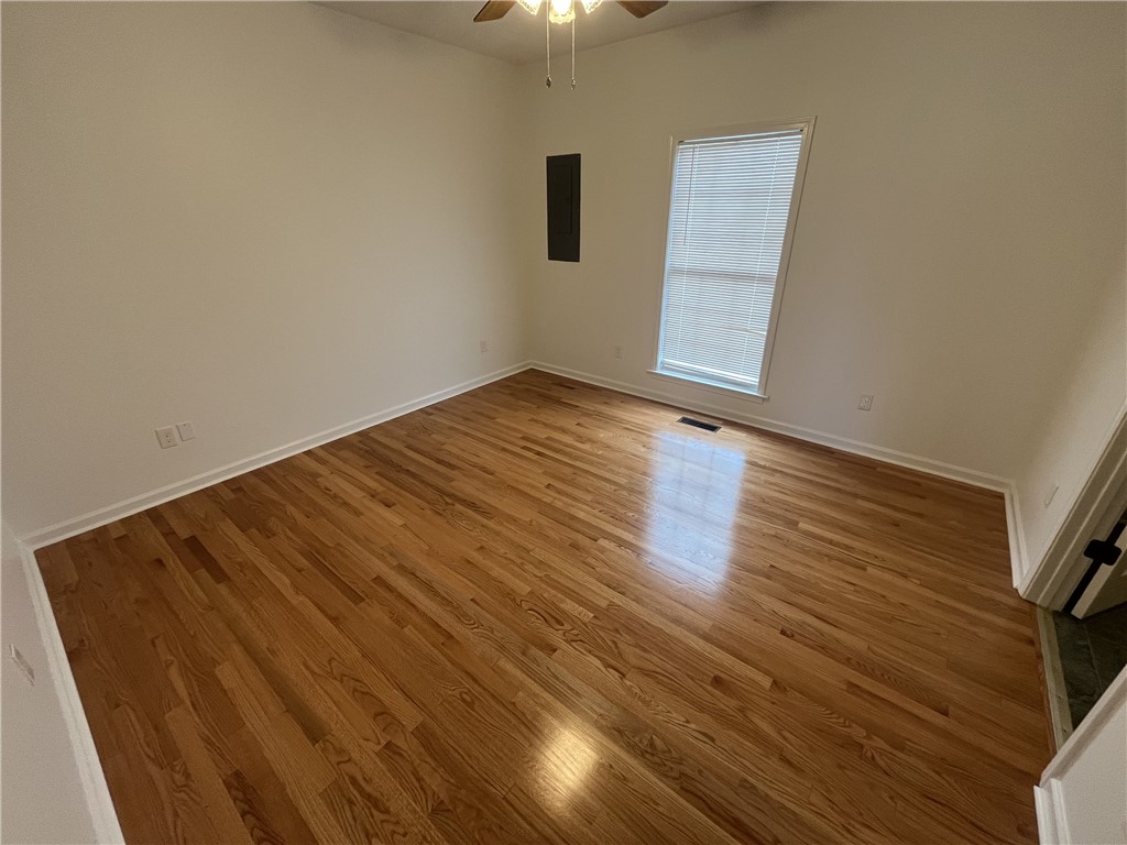 309 B Dixie Drive Seneca, SC 29672 - Photo 2 of 6