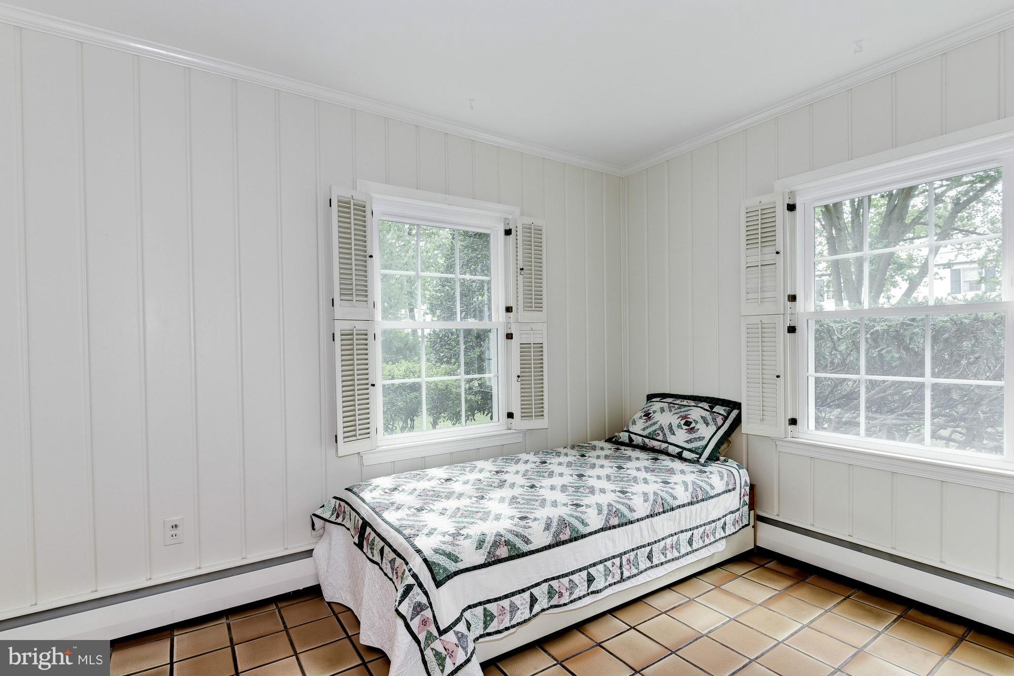 4701 Overbrook Road Bethesda, MD 20816 - Photo 26 of 30 Bedroom
