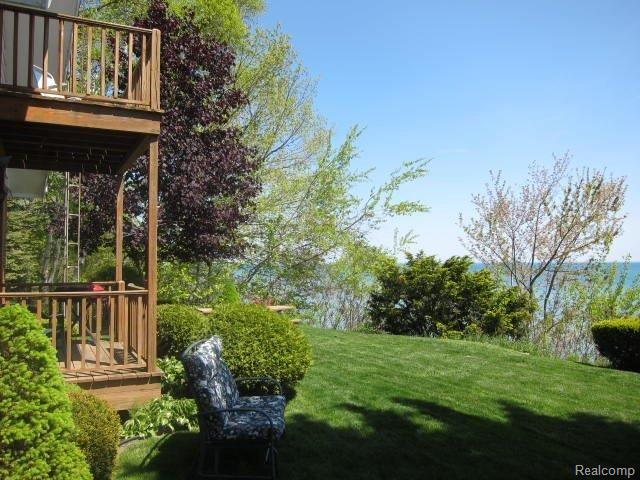7405 Walbridge Road Lexington, MI 48450 - Photo 3 of 20 FRONT YARD.JPG
