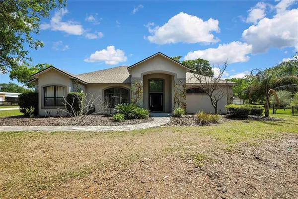 $4,100 | 18401 30th Street, Lutz, FL 33559