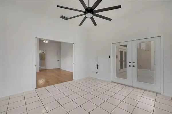 $4,100 | 18401 30th Street, Lutz, FL 33559