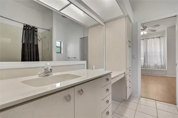 $4,100 | 18401 30th Street, Lutz, FL 33559