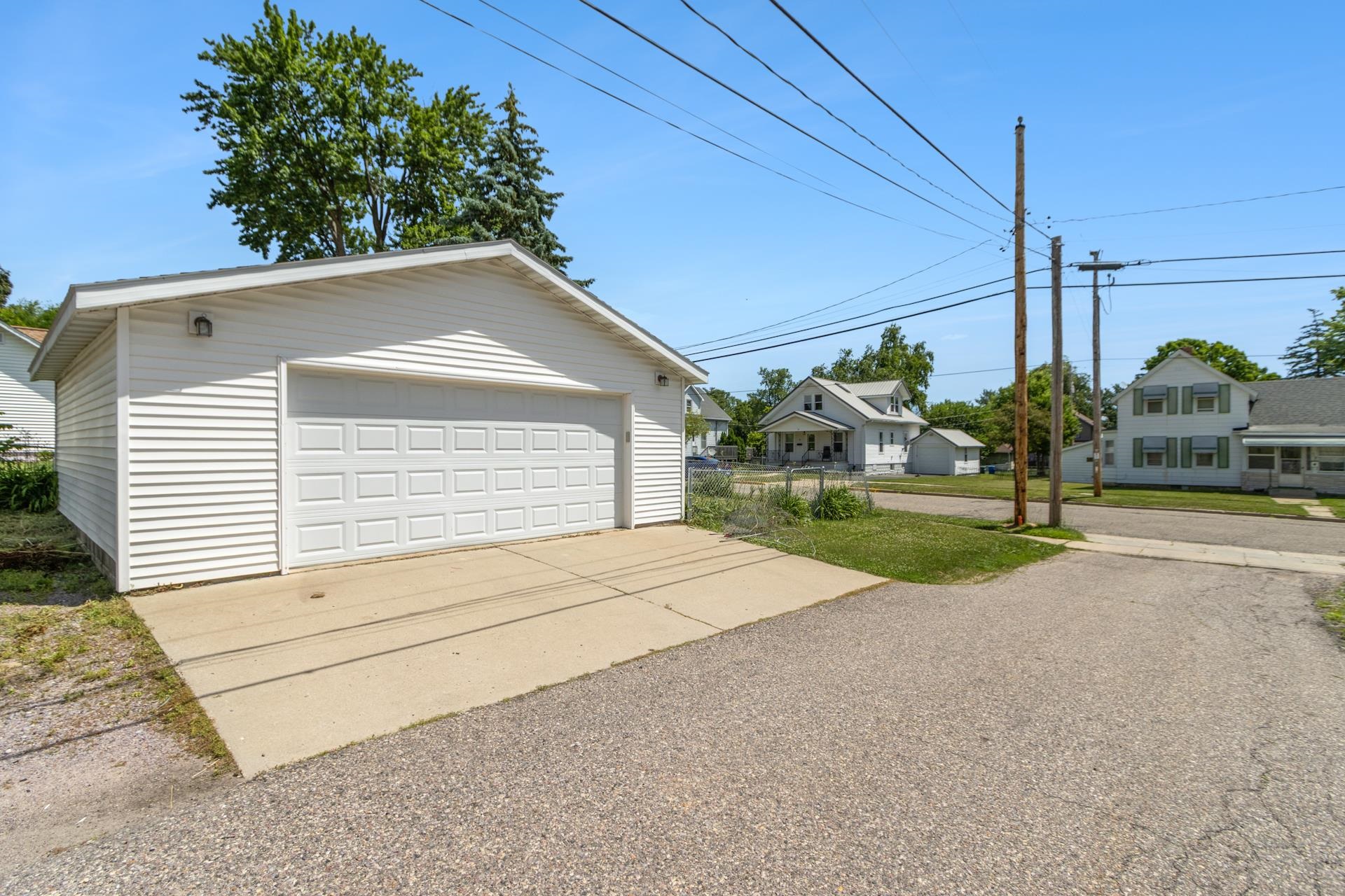 528 4th Street Baraboo, WI 53913 - Photo 29 of 29