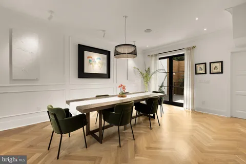 $4,250,000 | 3302 Cleveland Avenue Northwest, Washington, DC 20008