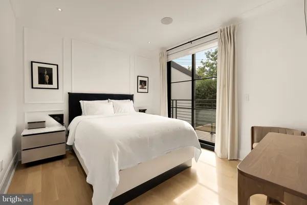 a view of a room with an empty space