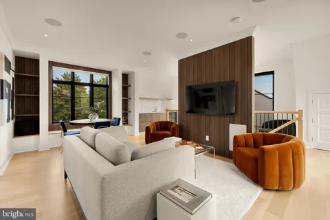 $4,250,000 | 3302 Cleveland Avenue Northwest, Washington, DC 20008