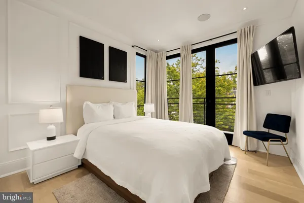 $4,250,000 | 3302 Cleveland Avenue Northwest, Washington, DC 20008