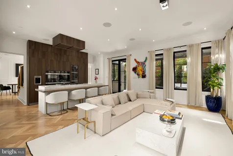 $4,250,000 | 3302 Cleveland Avenue Northwest, Washington, DC 20008