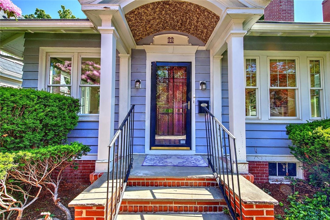 30 Langham Road Providence, RI 02906 - Photo 2 of 39