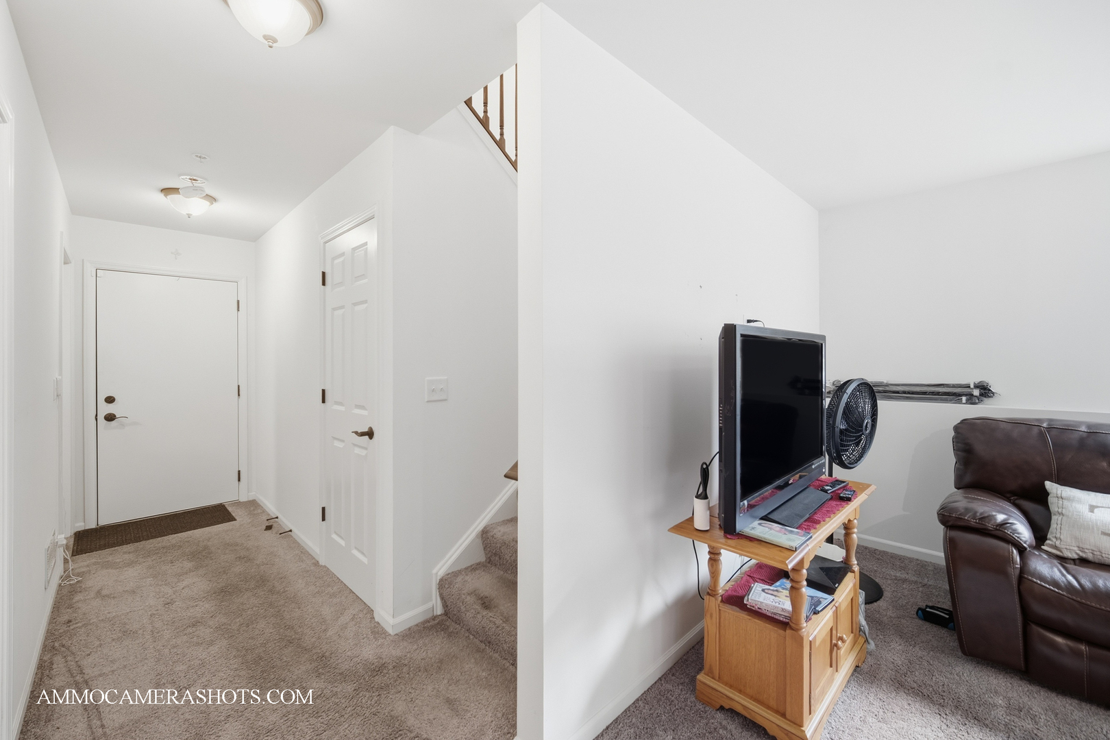 1417 Manning Avenue Montgomery, IL 60538 - Photo 21 of 26 a view of a workspace with furniture and a window