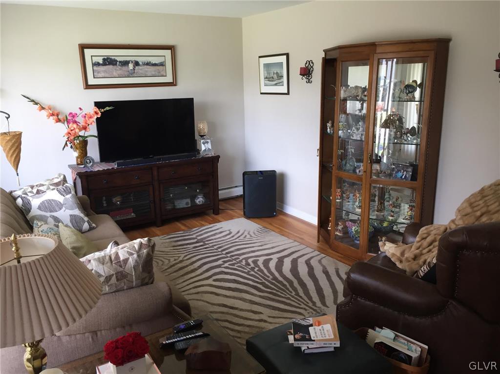 2620 Jacksonville Road Bethlehem, PA 18017 - Photo 3 of 16 Gallery Image 3