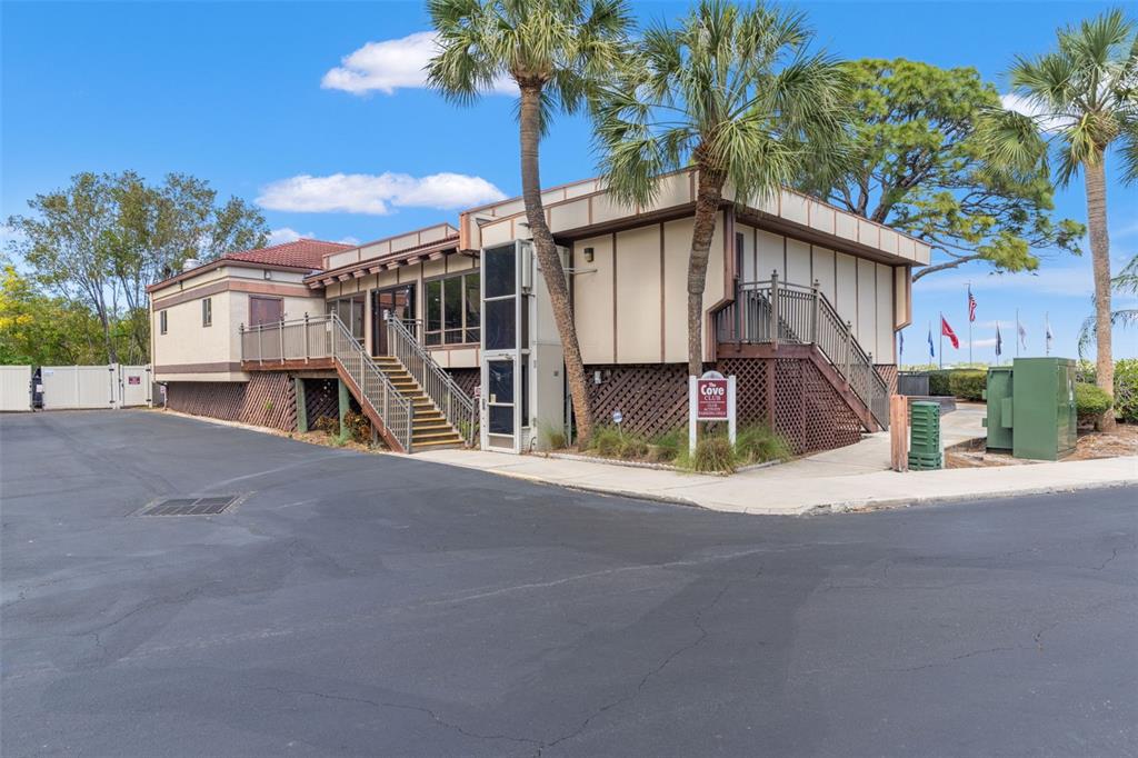 606 Bella Loop, Unit 2 Dunedin, FL 34698 - Photo 52 of 60