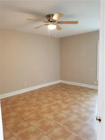 $2,300 | 430 Commodore Drive, Unit 210, Plantation, FL 33325