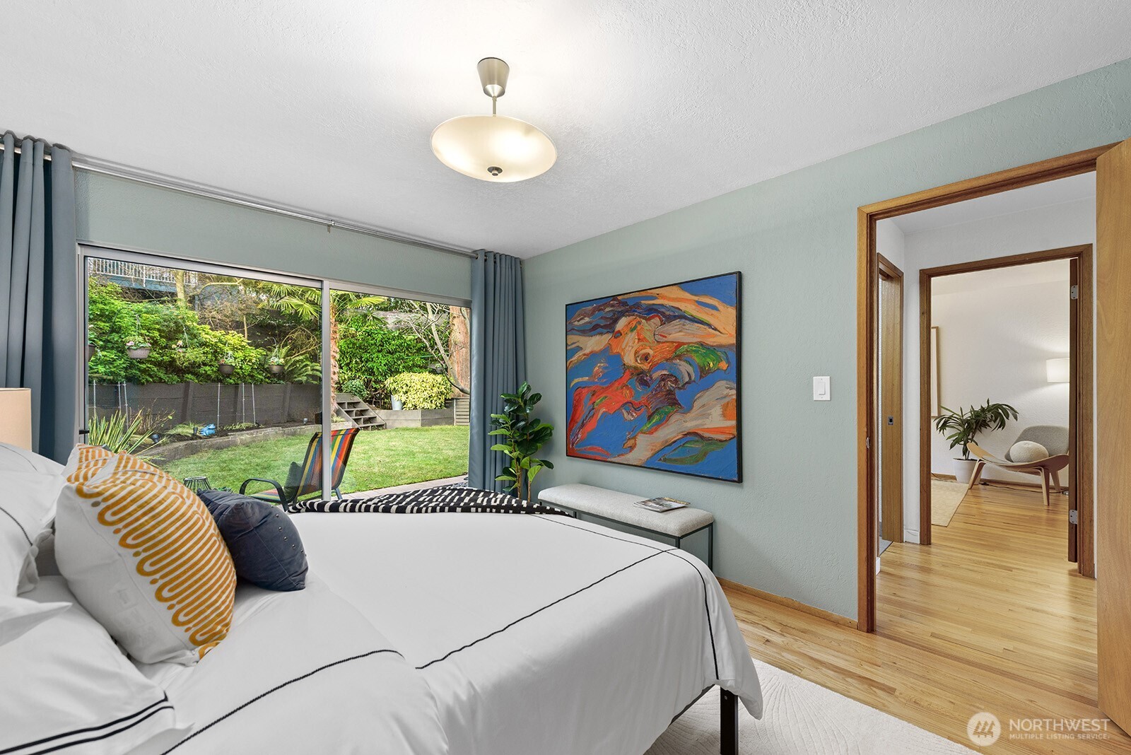 3439 24th Avenue West Seattle, WA 98199 - Photo 20 of 35